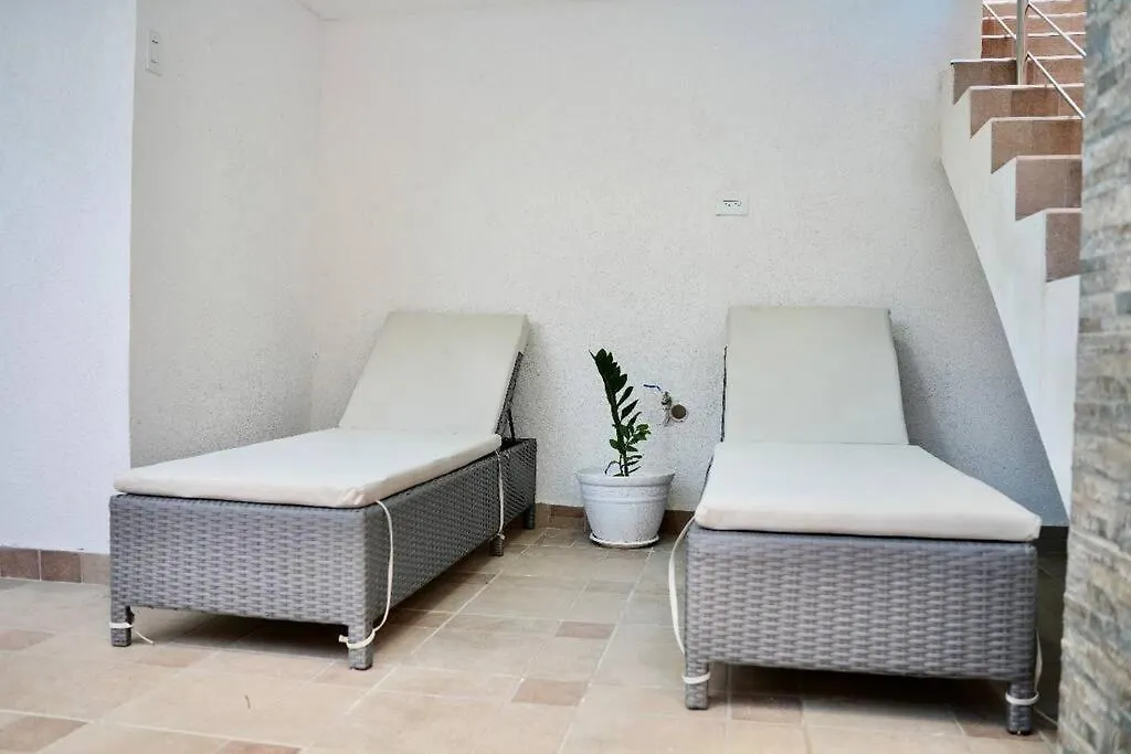 Villa Montecisti Rd San Fernando de Monte Cristi